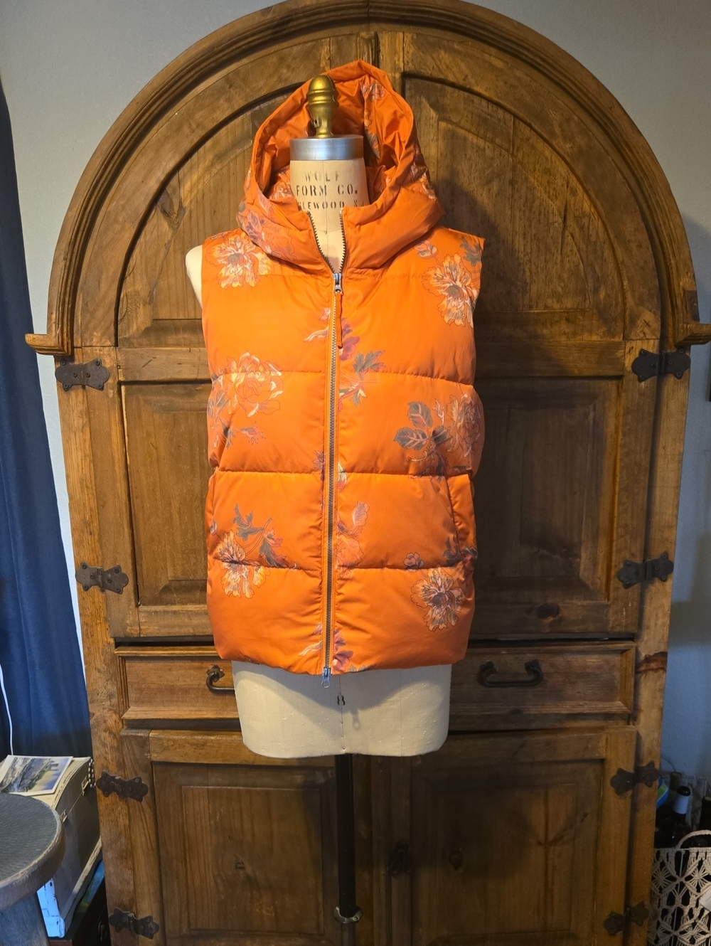 Sundance Orange Floral Quilted Hooded Puffer Vest